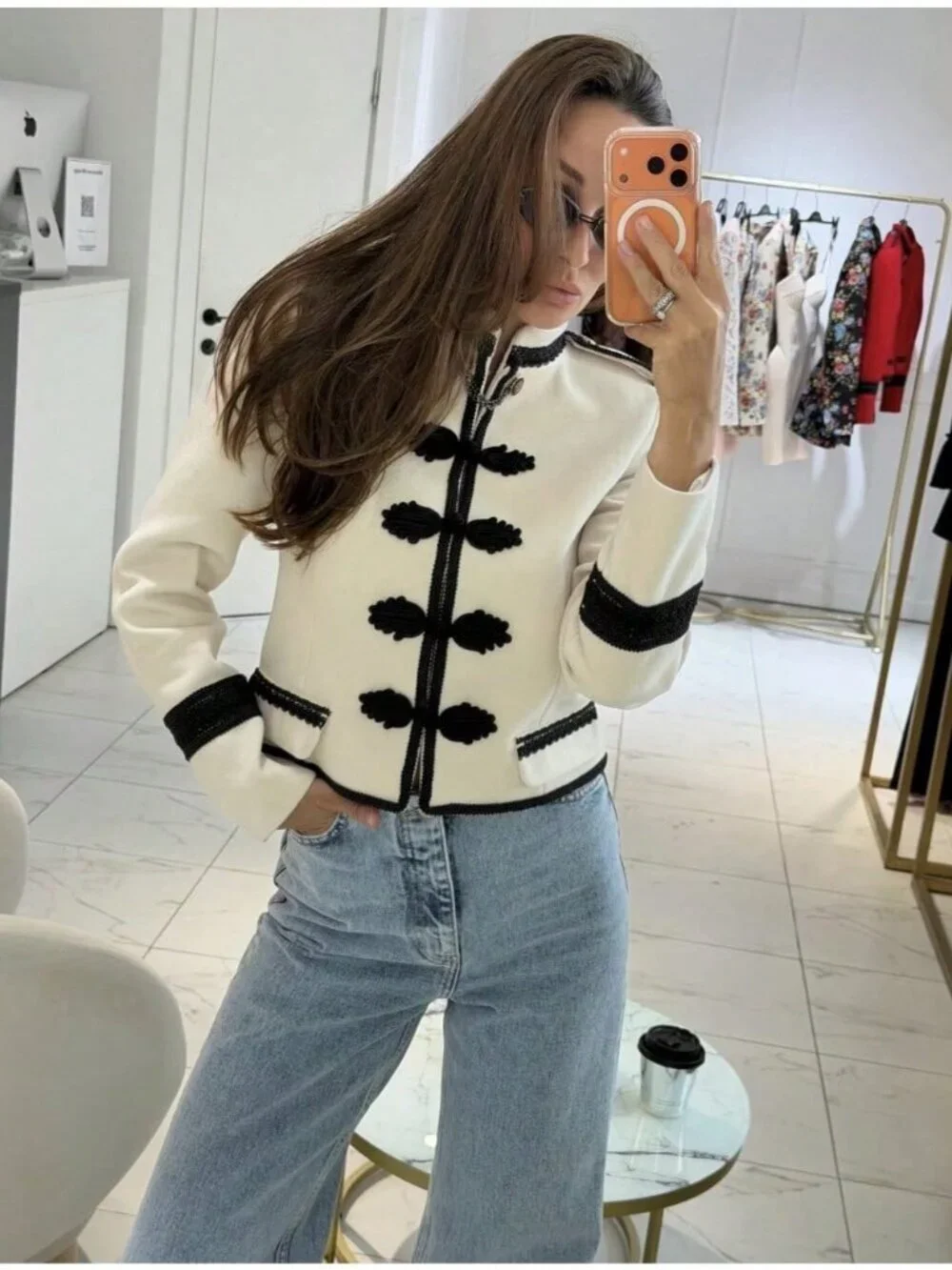 White Casual Women's Coat With Traditional Chinese Button Closure
